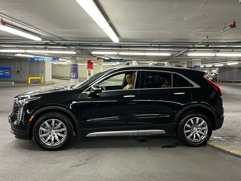 Used 2023 Cadillac XT4 Premium Luxury image 32