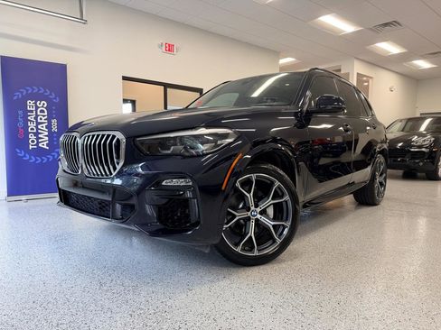 Used 2019 BMW X5 xDrive40i w/ M Sport Package AWD/4WD image 2