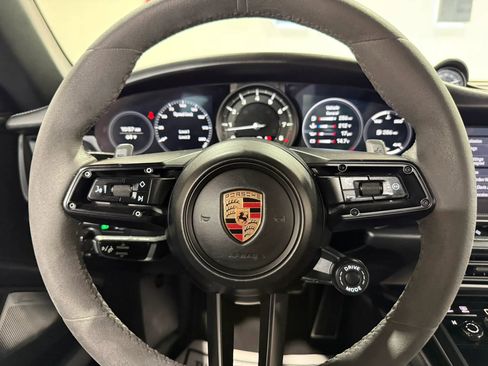 Used 2020 Porsche 911 Carrera 4S AWD/4WD image 35