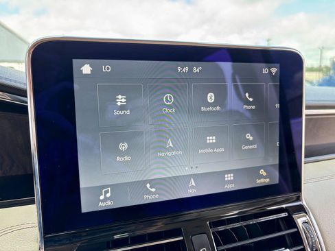 Used 2018 Lincoln Navigator Select AWD/4WD image 41
