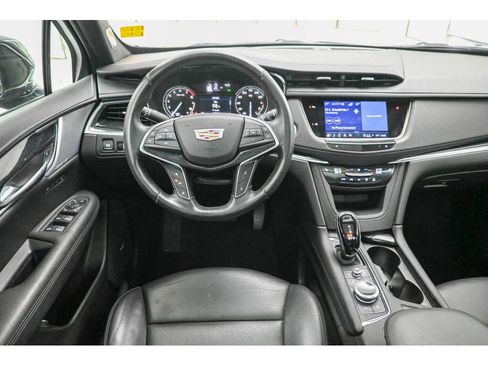 Certified 2022 Cadillac XT5 Premium Luxury image 27