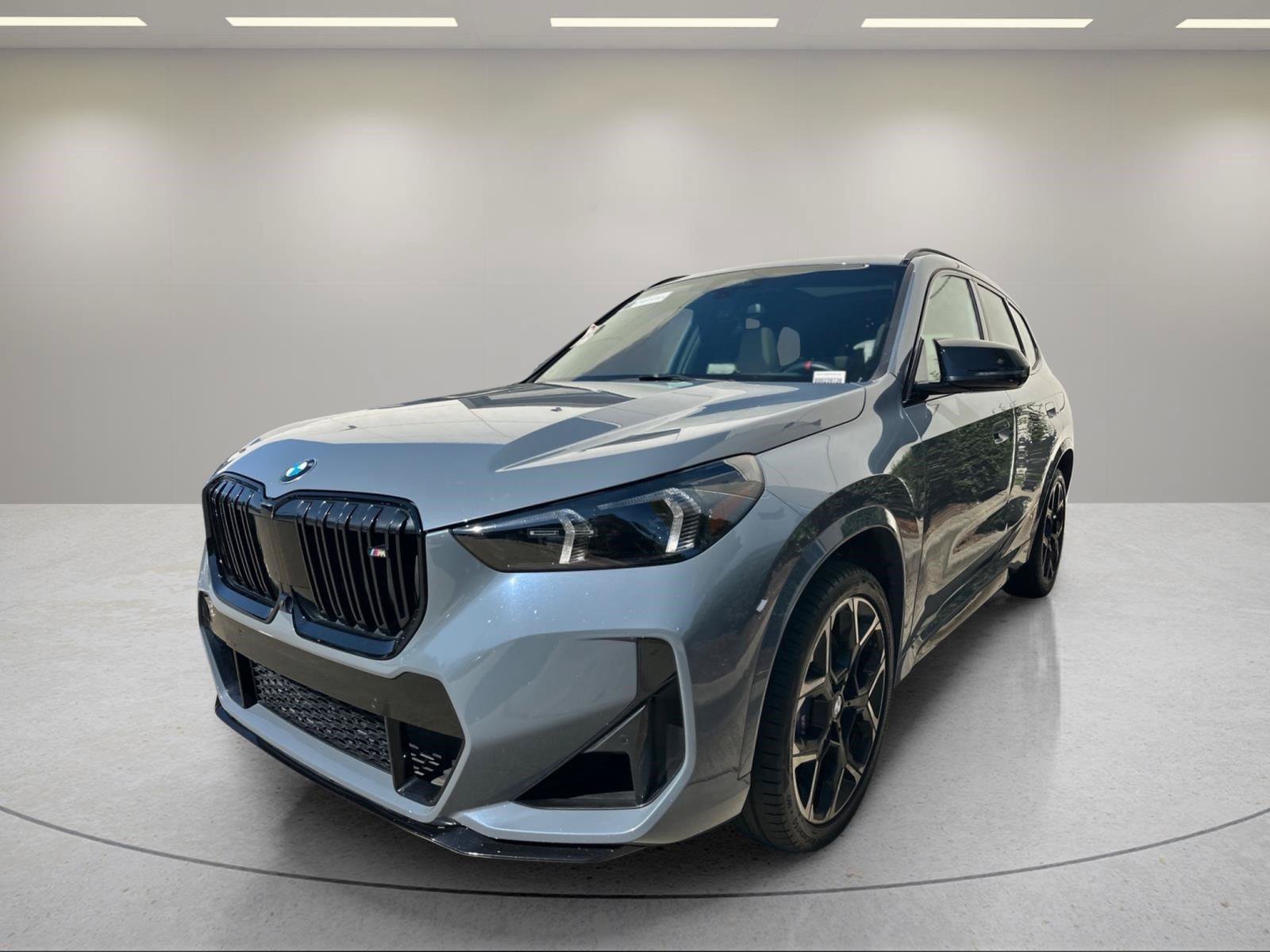 Used 2024 BMW X1 M35i w/ Premium Package AWD/4WD image 4