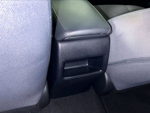 Used 2022 Toyota Corolla SE FWD image 27
