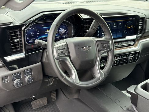 Certified 2024 Chevrolet Silverado 1500 RST w/ Z71 Off-Road Package image 18