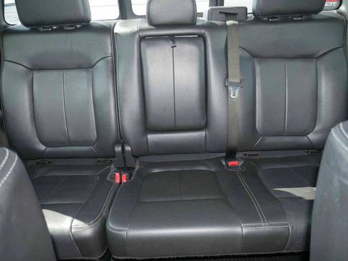 Used 2014 Ford F150 Lariat w/ Equipment Group 502A Luxury AWD/4WD image 40