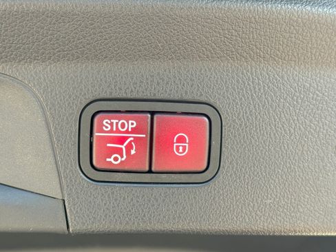 Used 2024 Mercedes-Benz GLE 63 AMG S w/ Driver Assistance Package image 19