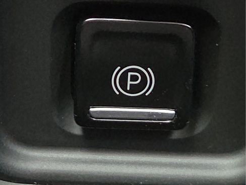 Used 2023 Chevrolet Corvette Z06 image 27