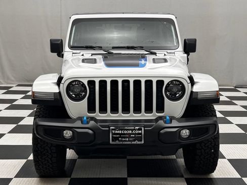Used 2023 Jeep Wrangler Unlimited Rubicon 4xe w/ Cold Weather Group AWD/4WD image 3