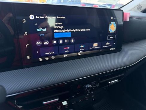 New 2026 Nissan Kicks SR image 17