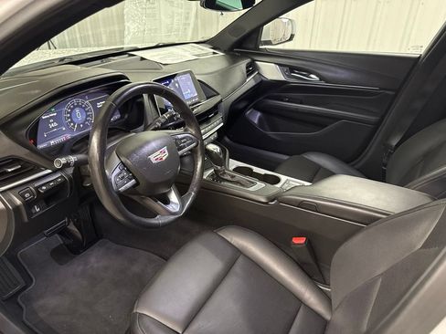 Certified 2023 Cadillac CT4 Premium Luxury RWD image 29