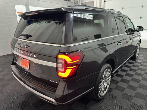 Used 2024 Ford Expedition Max Platinum AWD/4WD image 9