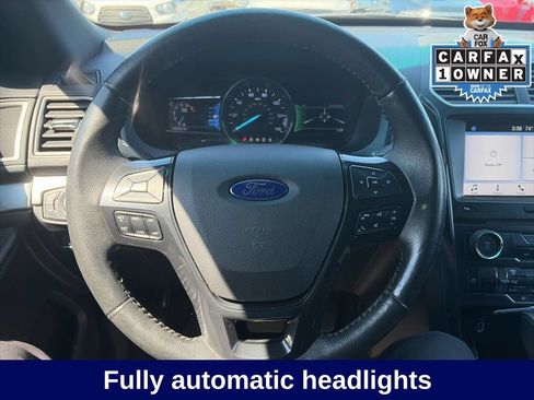 Certified 2017 Ford Explorer XLT w/ Equipment Group 201A FWD image 19