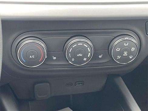 New 2026 Chevrolet Trax LS w/ LS Convenience Package image 17