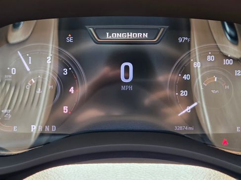 Used 2024 RAM 3500 Limited w/ Towing Technology Group image 24