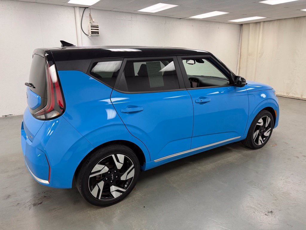 Used 2023 Kia Soul GT-Line FWD image 6