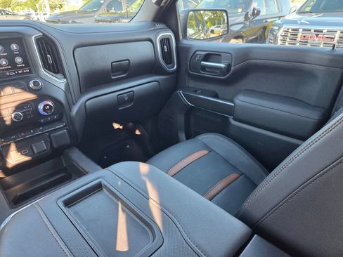 Used 2021 GMC Sierra 1500 AT4 AWD/4WD image 19