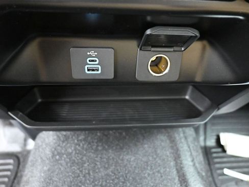 New 2025 Ford F350 XLT image 30