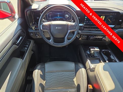 Used 2023 Chevrolet Silverado 1500 ZR2 w/ Technology Package AWD/4WD image 11