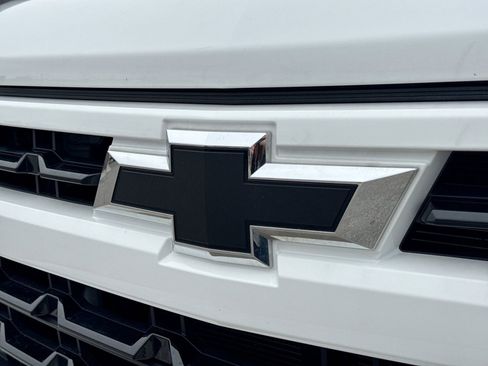 Used 2022 Chevrolet Silverado 1500 RST w/ Max Trailering Package AWD/4WD image 10
