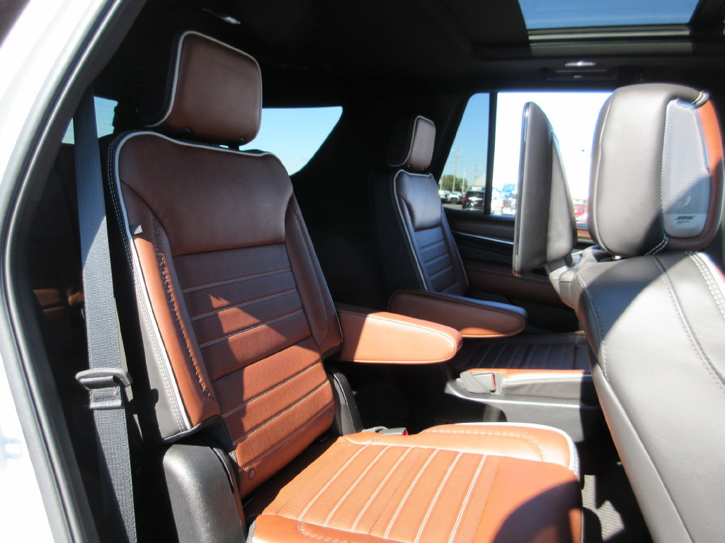 Certified 2024 GMC Yukon Denali Ultimate AWD/4WD image 29