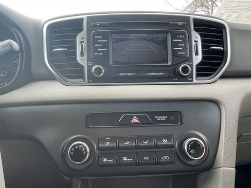 Used 2019 Kia Sportage LX FWD image 13