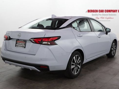 Used 2025 Nissan Versa SV FWD image 14