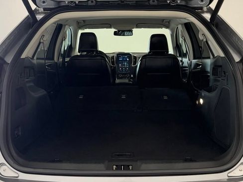 Used 2023 Ford Edge Titanium AWD/4WD image 27