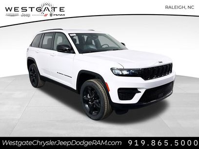 New 2025 Jeep Grand Cherokee Laredo