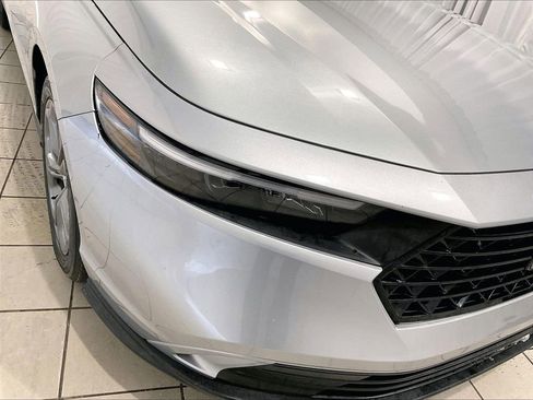 Used 2024 Honda Accord EX image 31