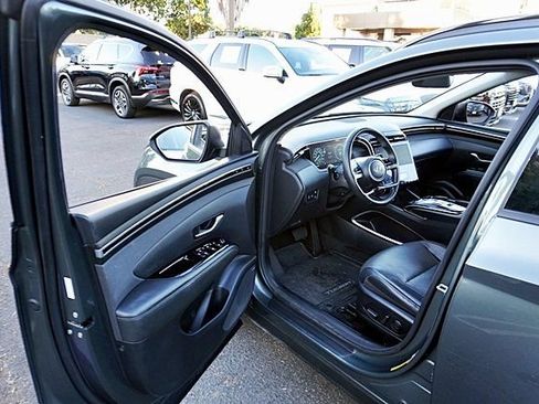Used 2022 Hyundai Tucson Limited AWD/4WD image 46