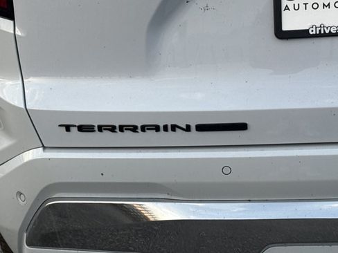 New 2027 GMC Terrain Denali w/ LPO, Black Badging Package AWD/4WD image 9