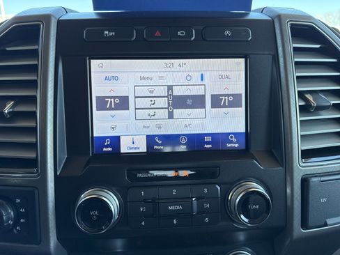 Certified 2020 Ford F150 Limited w/ Trailer Tow Package image 34