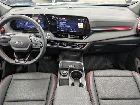 New 2026 Chevrolet Equinox RS w/ Convenience Package III image 17