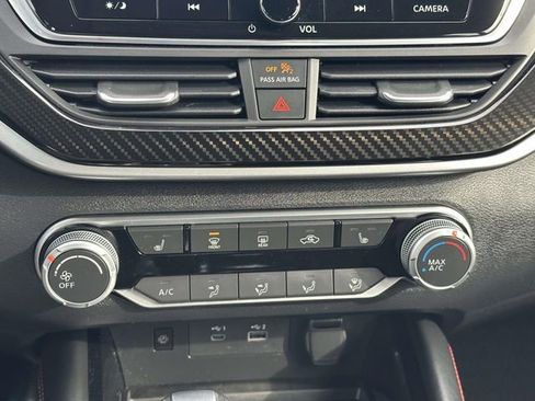 Used 2023 Nissan Altima 2.5 SR w/ SR Premium Package image 20