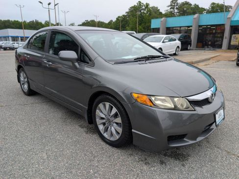 Used 2010 Honda Civic EX-L image 9