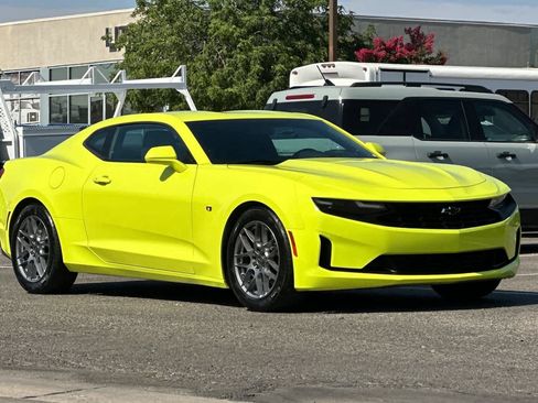 Used 2019 Chevrolet Camaro LT RWD image 10