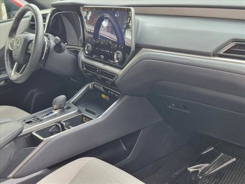 Certified 2026 Lexus TX 350 AWD w/ Technology Package image 21