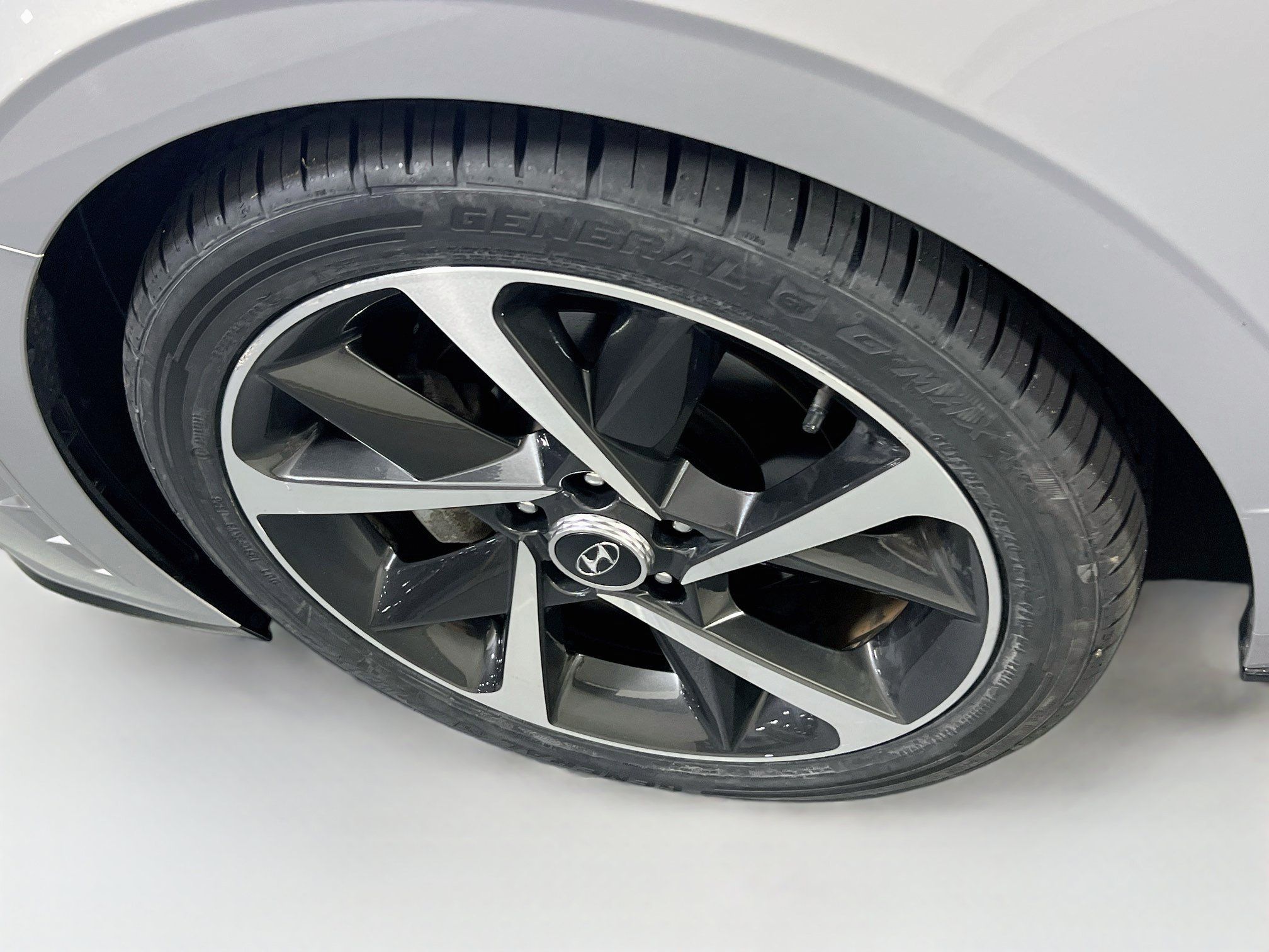 Used 2023 Hyundai Sonata SEL Plus FWD image 32