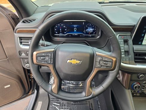 Certified 2023 Chevrolet Tahoe High Country w/ Premium Package AWD/4WD image 37