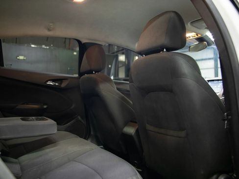 Used 2017 Chevrolet Cruze LT w/ Convenience Package image 31