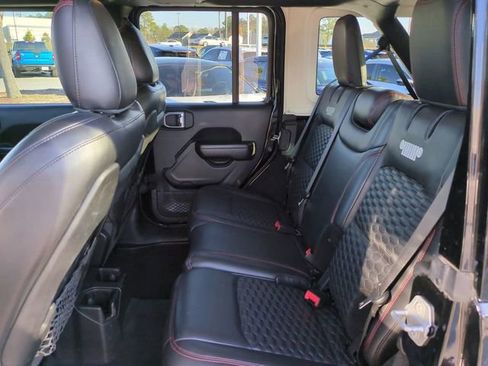 Used 2021 Jeep Wrangler Unlimited Rubicon image 13
