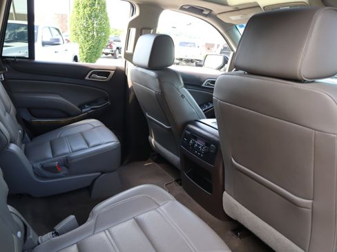 Used 2017 GMC Yukon Denali w/ Open Road Package AWD/4WD image 37