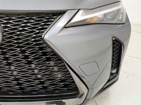 Used 2025 Lexus UX 300h FWD image 25