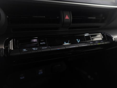 Used 2026 Toyota Prius LE image 22