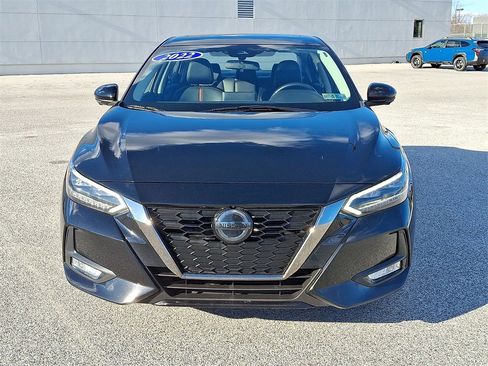Used 2022 Nissan Sentra SR w/ SR Premium Package image 5