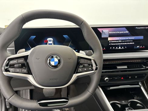 New 2026 BMW 330i xDrive Sedan w/ Convenience Package AWD/4WD image 22