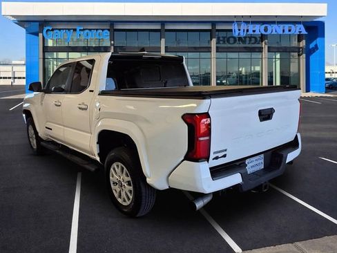 Used 2024 Toyota Tacoma SR5 AWD/4WD image 3