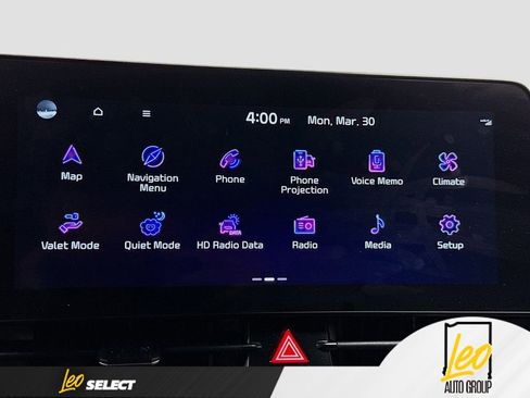 Used 2025 Kia Sportage SX image 15