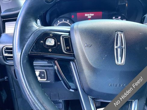 Used 2020 Lincoln Corsair AWD w/ Premium Package image 15