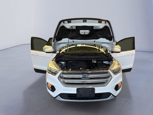 Used 2018 Ford Escape SE FWD image 10